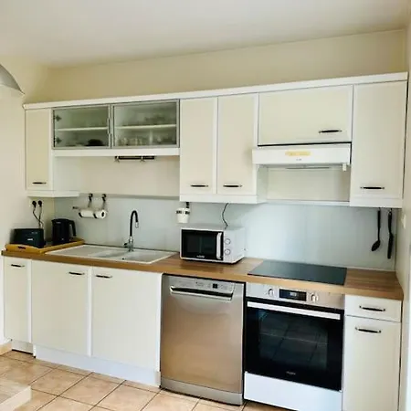 Le Bon Compromis Holiday home Poitiers